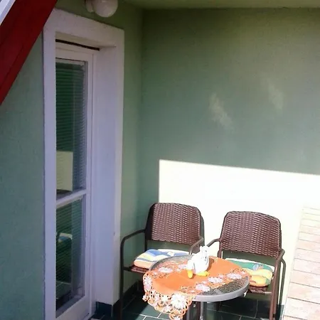 Apartment Winding Staircase Apart. Mit Kochnische Mit Bad Balkon #17742 *